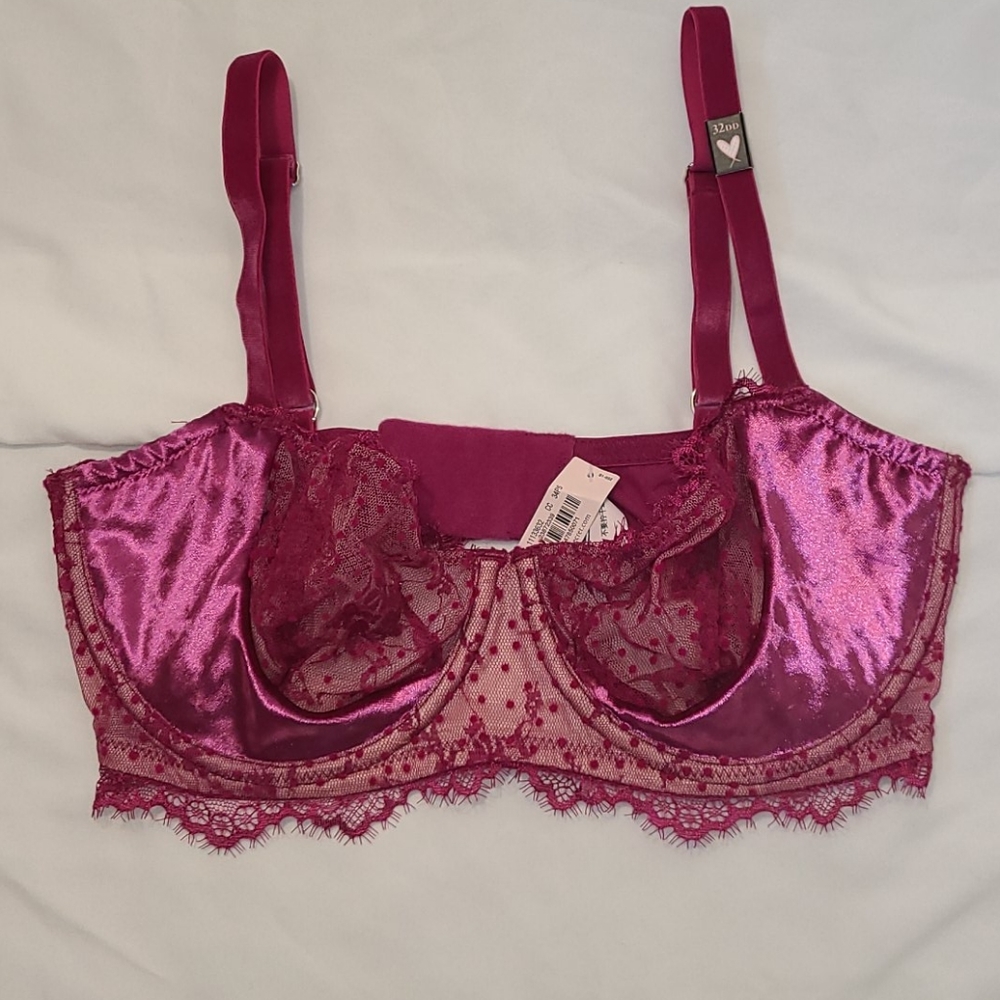 🥳LAST ONE 32DD🥳BUY 1 GET 1 FREE VICTORIA SECRET DREAM ANGELS BRA - Picture 3 of 11